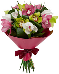 15 multicolored orchids bouquet. USA